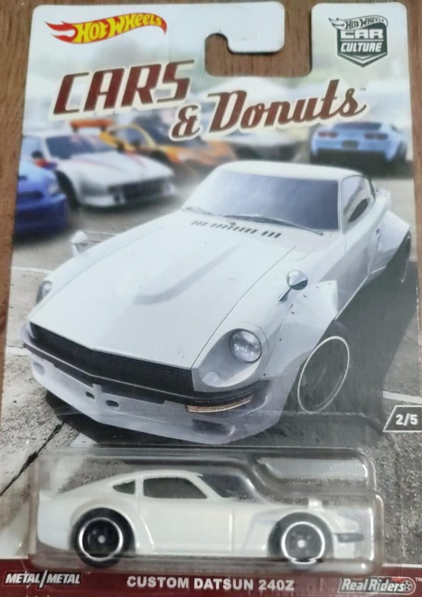 Hot Wheels Cars & Donuts Custom Datsun 240Z (DWH88) Crazy 4